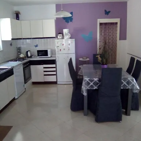 With Parking Space Kampor, Rab - 4985 Apartment Kampor